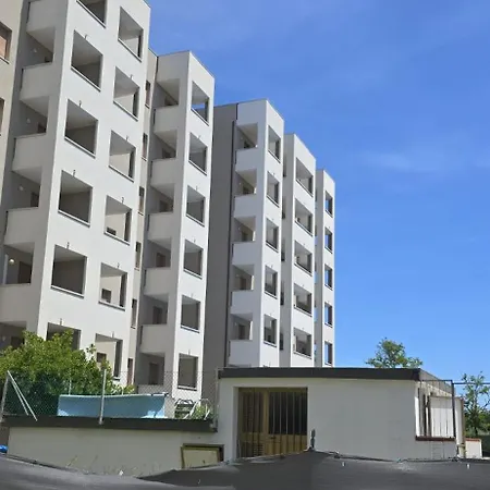 Apartment Dante Lido *